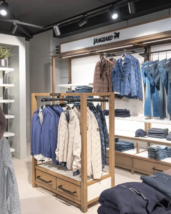 Inkoop bij Konijnendijk Mode