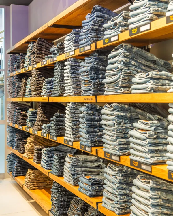 Herenafdeling bij Konijnendijk Mode