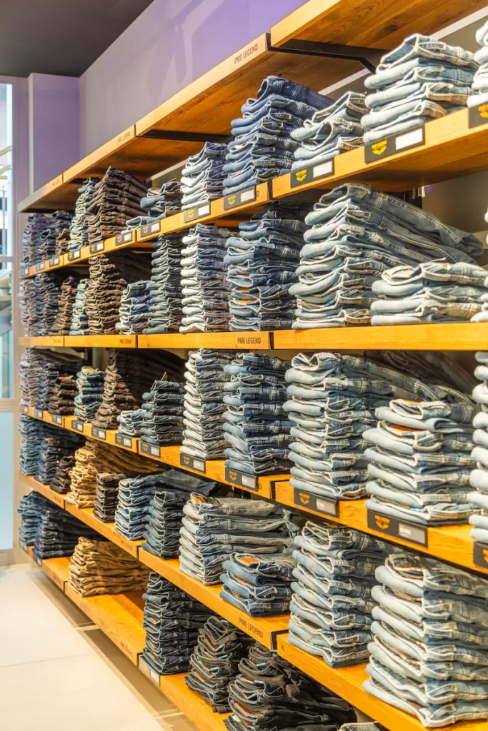 Herenafdeling bij Konijnendijk Mode