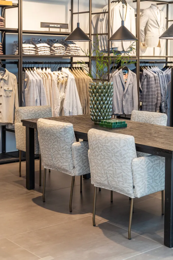 Sfeerbeeld uit de winkel van Konijnendijk Mode